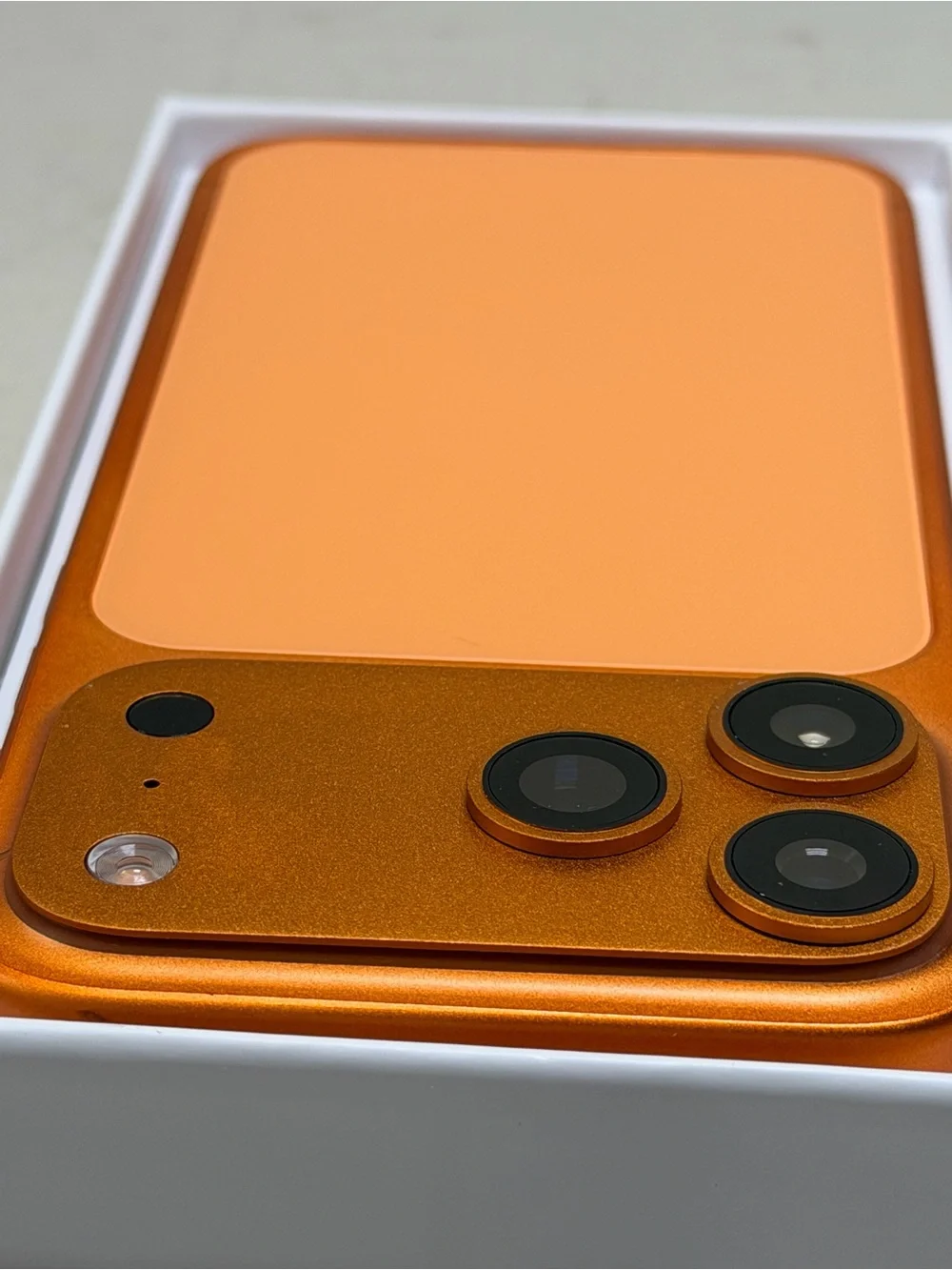 Smartphone Case & Backplate in Orange high quality phone 1TB